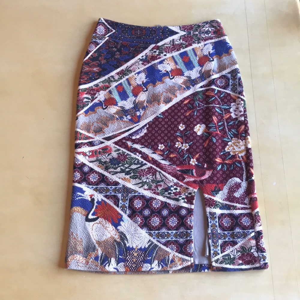 Printed Anthropologie Pencil Skirt with SLIT⚡️